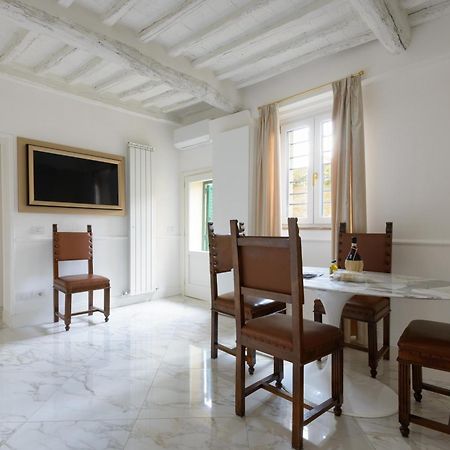 Domus Nannini Spa - L' Arco Di Matteotti シエーナ エクステリア 写真