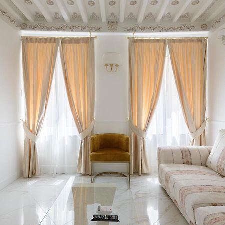 Domus Nannini Spa - L' Arco Di Matteotti シエーナ エクステリア 写真