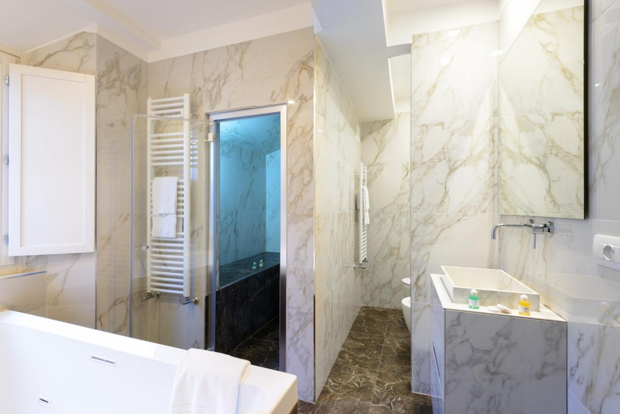 Domus Nannini Spa - L' Arco Di Matteotti シエーナ エクステリア 写真