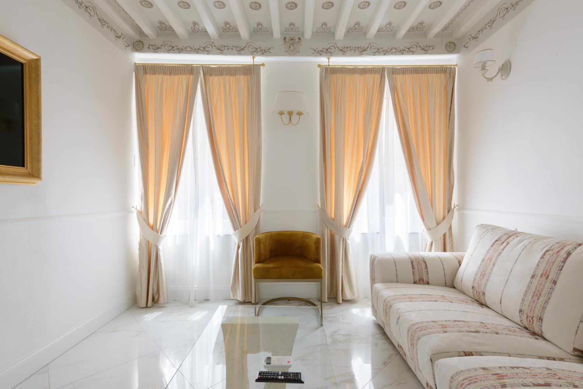 Domus Nannini Spa - L' Arco Di Matteotti シエーナ エクステリア 写真